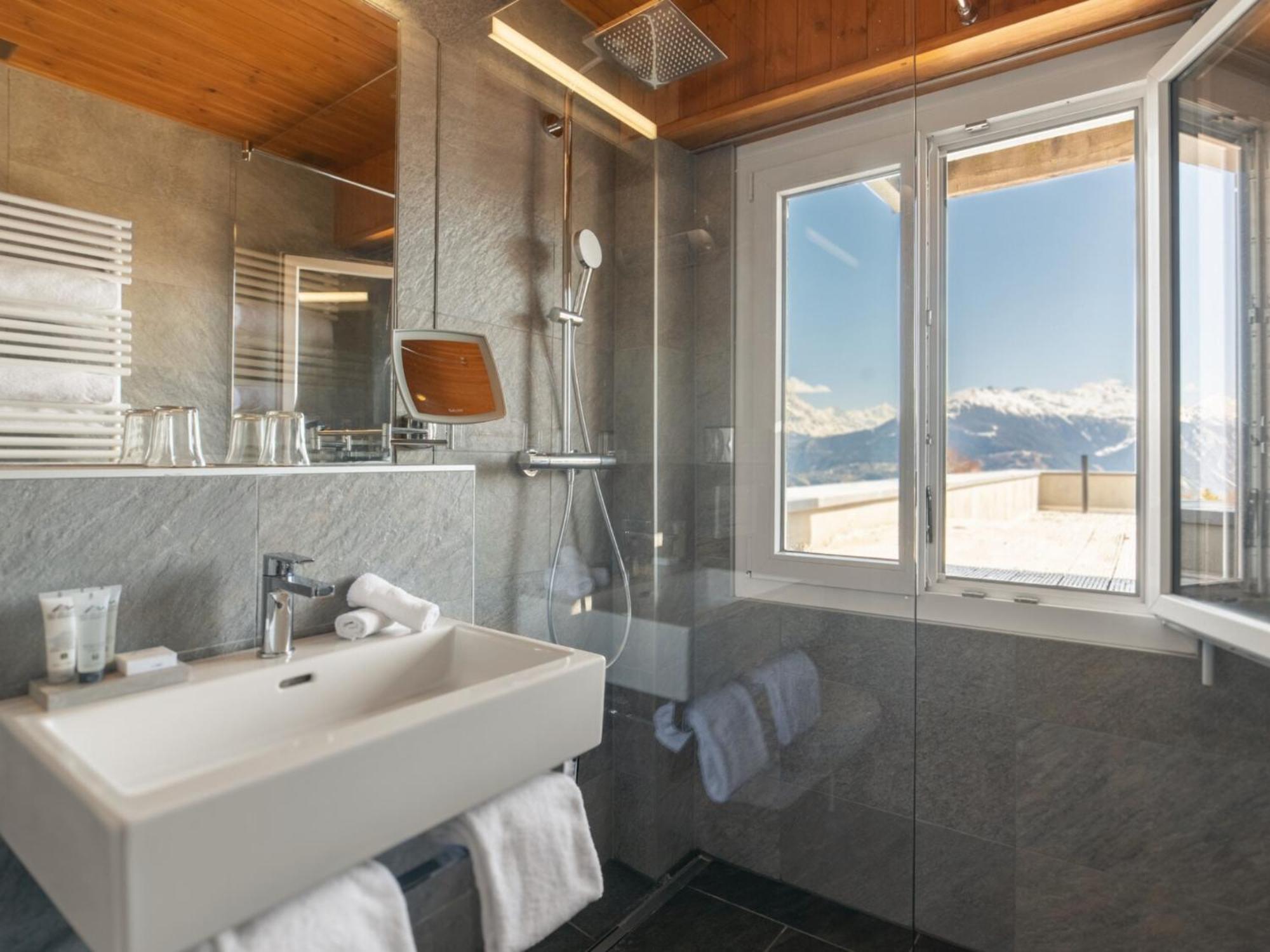 Boutique Hotel Art De Vivre & Spa Кранс Монтана Екстериор снимка